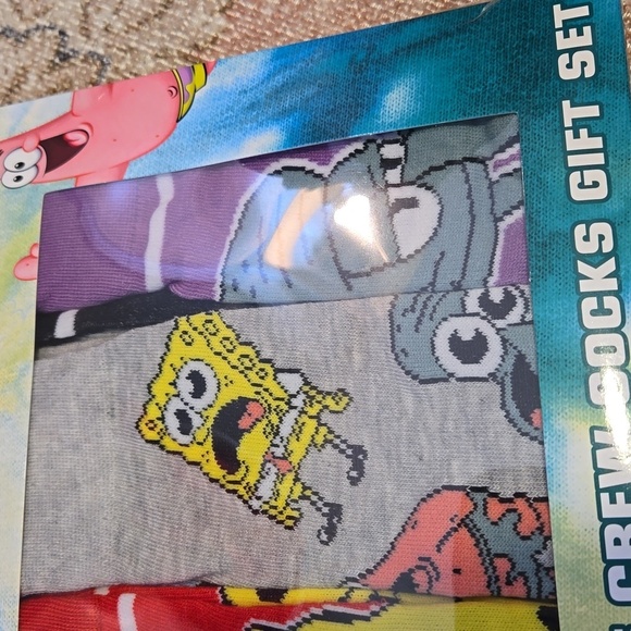 SpongeBob SquarePants Adult Crew Socks 5 Pair Gift Set Fits Size 6-12 - Picture 4 of 6
